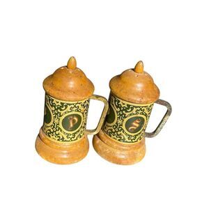 VTG 1950’s Beer Stein Salt and Pepper Shaker Light Oak Wood Cork Bottom 3.25" **